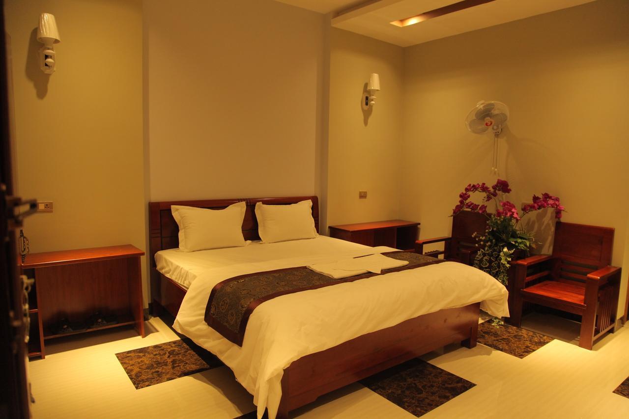 Khach San Hoang Gia 2 Lao Cai Hotel Екстериор снимка